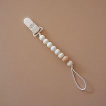 Newbie Paci Clip