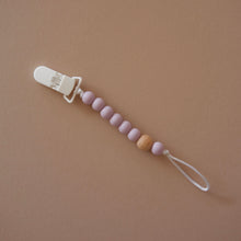 Newbie Paci Clip