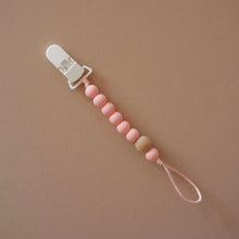 Newbie Paci Clip