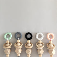 Solaire Rattle