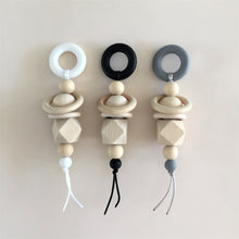 Solaire Rattle