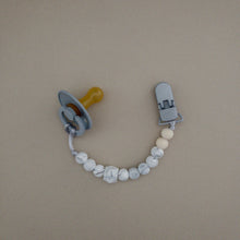 My Mini Paci Clip
